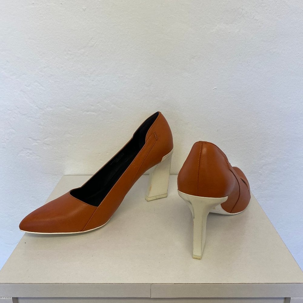 Pedro, Block heel